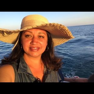 Meet your Posher, Karla